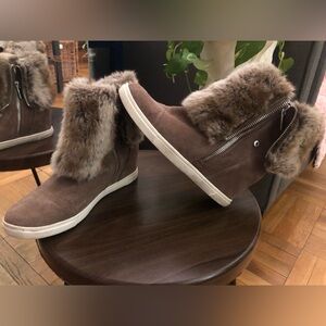 AEROSOLES LEATHER SUEDE WEDGE BOOTS 👢